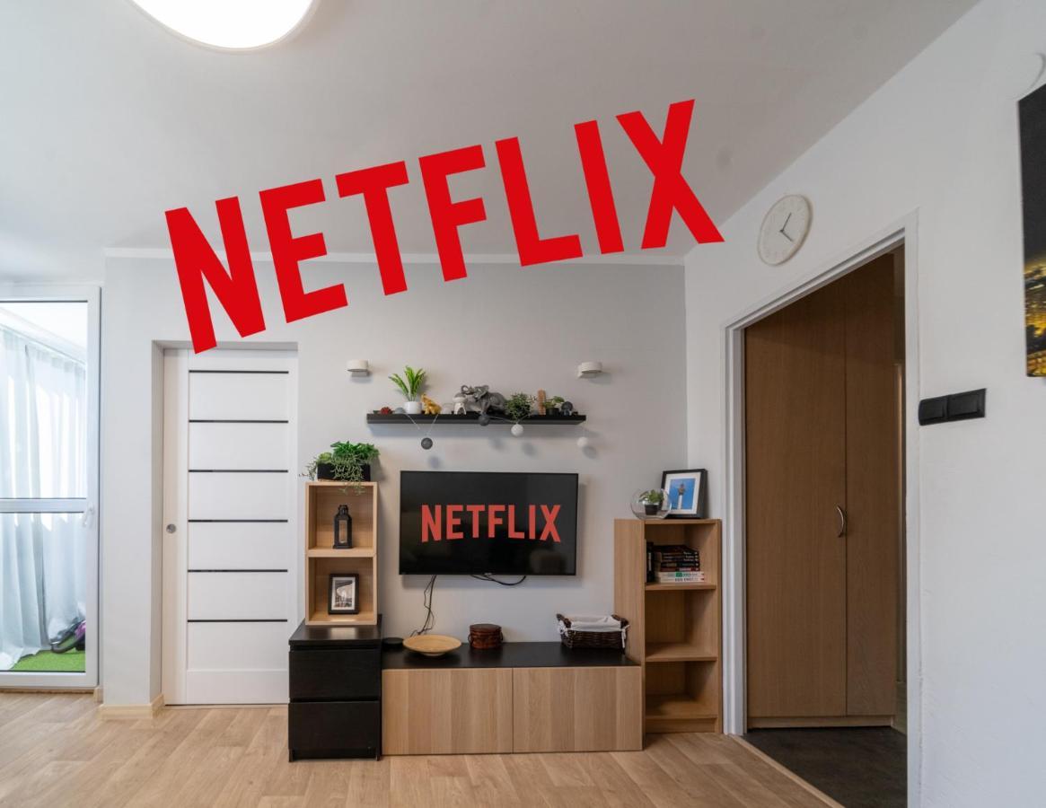 Metro Lux Home Apartment Warszawa Eksteriør billede