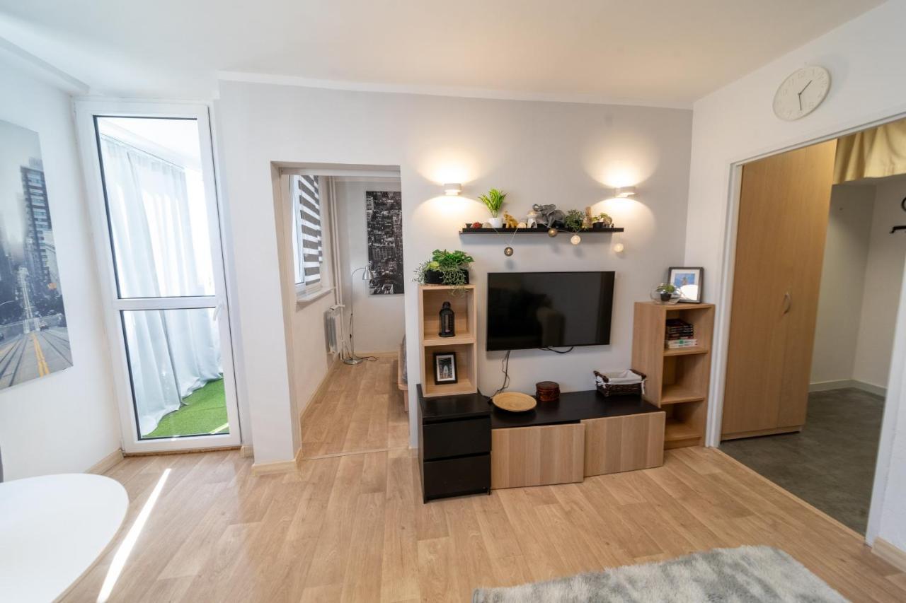 Metro Lux Home Apartment Warszawa Eksteriør billede