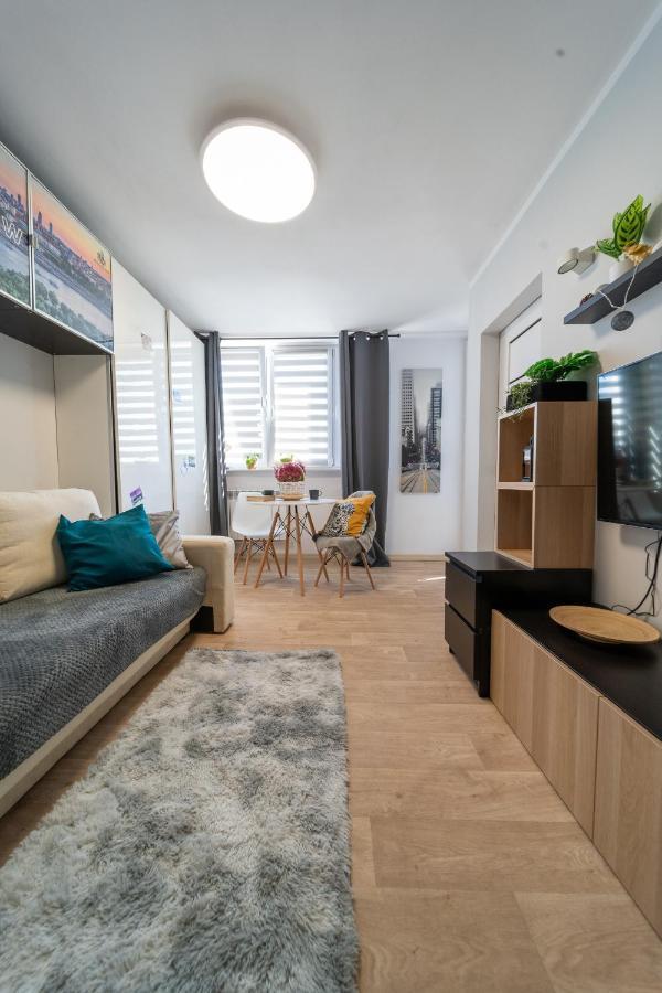 Metro Lux Home Apartment Warszawa Eksteriør billede
